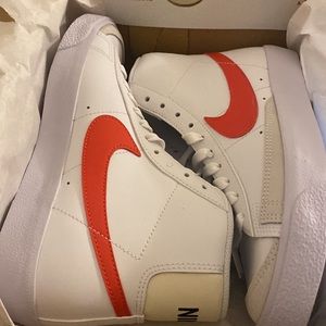 Nike Kids Grade School Blazer Mid ‘77 Shoes